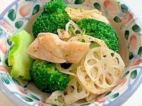 鶏もも・れんこん・ブロッコリーのマジソル炒め
